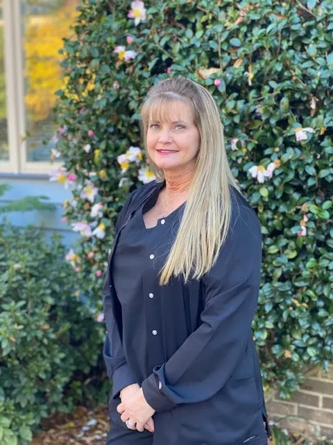 rhonda-kitzmiller-office-manager-1